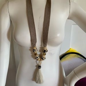 Twin and Twig Natural Horse Hair Necklace